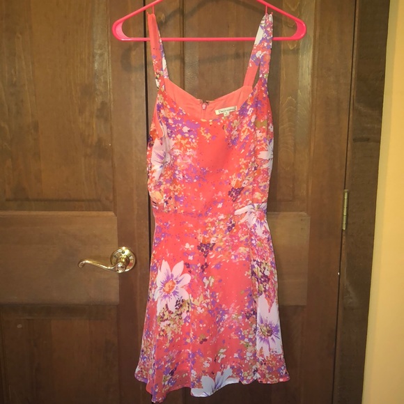 Pink floral sundress - Picture 2 of 2